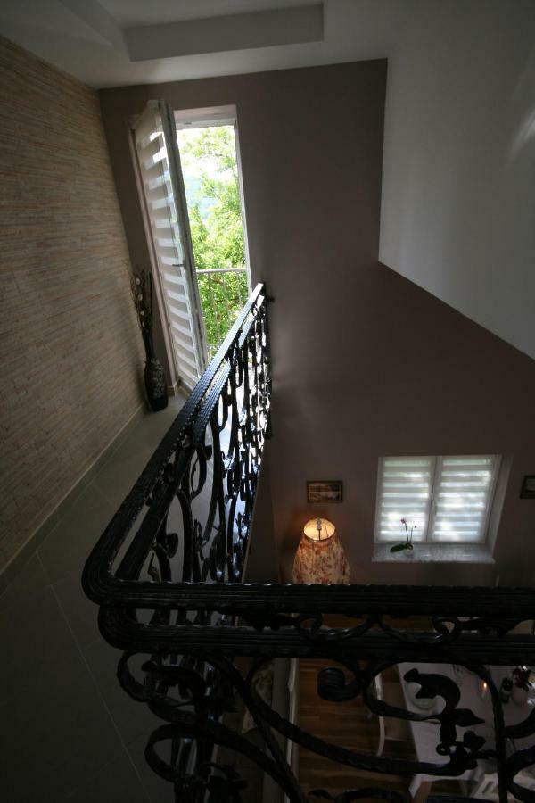 Holiday House Leona Otočac Esterno foto