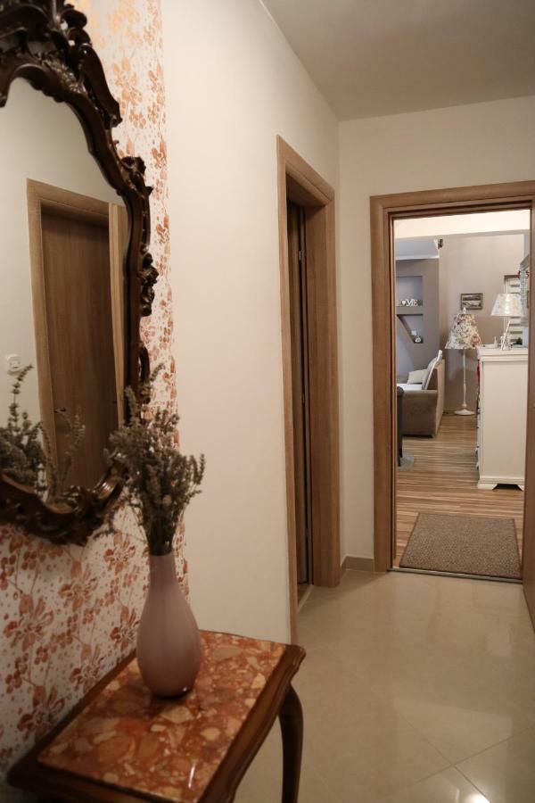 Holiday House Leona Otočac Esterno foto